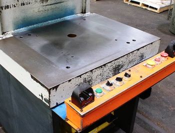 57.7 Ton,Neff#DF50-15M, 10" str,24 DL,30 x 21 Bed,410 IPM advance,15 HP,1998,#10331