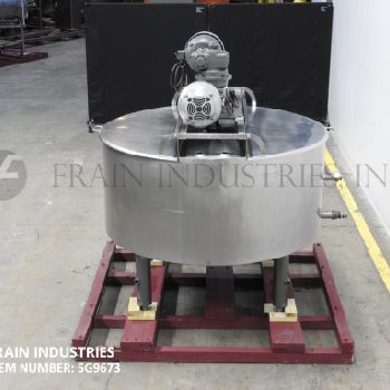 250 gal.ChesterJensen, 304 Stainless Steel jacketed cooker cooler, 67" diameter x 30 deep, lift up covers, cone bottom