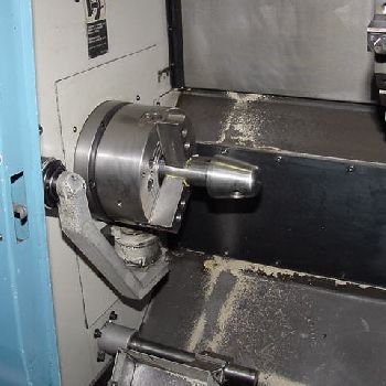 Hitachi-Seiki#HVP-23J, 17.7" swing,24.8 centers,Seicos LY,chip conveyor,1996,#138186