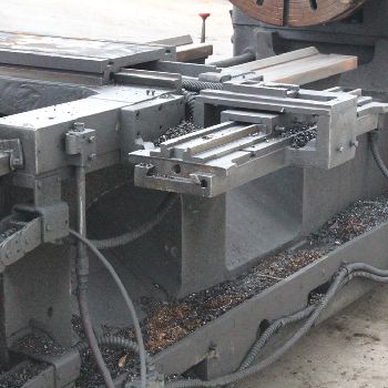 37" x 127Lansing#G37, geared head,24 4-jaw rear chuck,taper,tooling,#65303