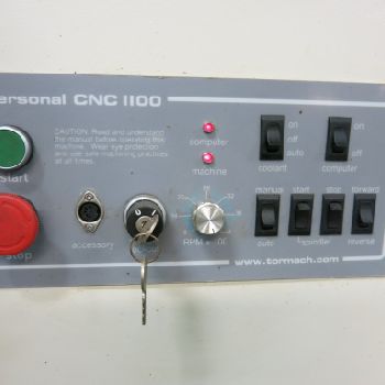 Tormach#PCNC-1100, 18" X,9.5 Y,16.25 Z,34 X9.5 table,100-5140 RPM,3-Axis,2007,#30110