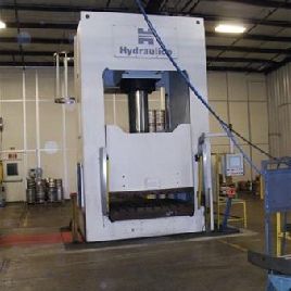 695 Ton,Hydraulico#SAP-630-2000X2000, 39" str,51 DL,79 x 79 bed,Siemens PLC,2007