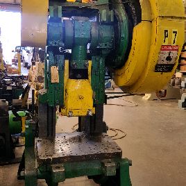 70 Ton,Havir/ Pressrite #70, 4" stroke, 14 SH, 33 x 21 bed, 80 SPM, #sr5234