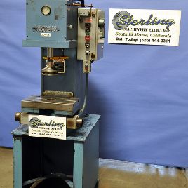 7.5 Ton,Advanced#CPB7.5, hydraulic C-frame press,T-Slotted bolster plate,dual palm control,limit switch control,#A2531