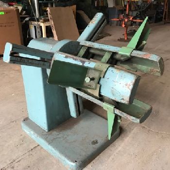 2500 lb.American Steel Line#60-25NM, non-powered reel,24" W,manual expansion,#10435