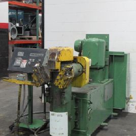 1-1 / 2 "Pines # 14T, flexion verticale des tubes, 2 tubes par trait, commande par opérateur Dial-A-Bend.