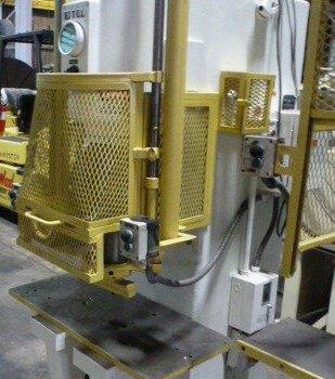 16 Ton,Eitel#P16A, gap, 16" str, 21.5 DL, 17 x 17 bed, 9 thr, 1974, #22925