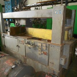 Sierra en frío Trennjaeger # PCM-8HD de 8-1 / 2 ", hoja de 26 diámetros, 52-166 FPM, sujeción hidráulica, hoja de sierra segmentada, 1979