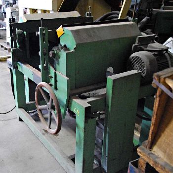 Burrmaster#8, brush deburring machine 2.5" OD x 24 maximum , #2324