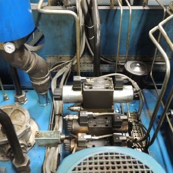 200 Ton,Hydraulico, hydraulic press,24.5" stroke,51.18 DL,97.2 x 44.62 bed,windows,palm buttons,AB Panelview 1250,1999,#13933J