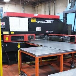 33 тонны, Amada # VIPROS-357-QUEEN, 50 "x 72,45 станции, 4 A / I, Amadan 04PC, 1992, # 30054