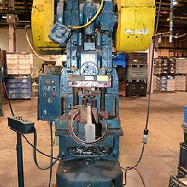 40 Ton,Rousselle#40H, adjustable bed horn press, 12" x 26 bed, 6 stroke, 45 SPM