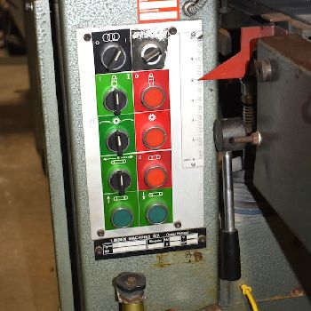 36"Grindingmaster#MSB/B900, 2-head, belt polisher &amp; wire brush heads, VS infeed belt, air tensioning