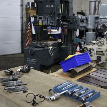 Sip#MP-5E, jig bore,in/mm,#4MT,5 HP,built-in feeds,power rap.trav,Sip tooling pkg