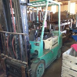 5000 фунтов. Mitsubishi # FGC25, LP погрузчик, 189-дюймовый подъемник, 47 x 3 вилы, боковое смещение, жесткая шина, тройная мачта, # 13203J