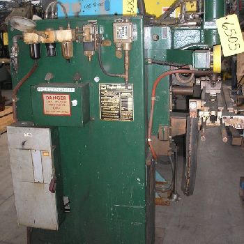 30 KVATaylor-Winfield#EBB3-8-30, bench type spot welder, 8" throat, 4 cylinder, standard dual acting, 440/460/480 V., 1 ph