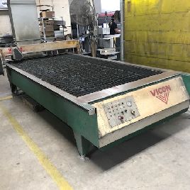 Vicon#HT40CPlasma, 5â€™ x 10â€™, Dual twin drive, 40 amp Hypertherm, 1995, #7450