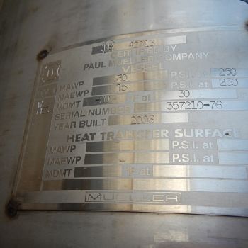 50 gal. 30-15 psi, 17.5" x 68, Mueller, 304L Stainless Steel,dish top/bottom,4 Stainless Steel legs,13 discharge height,NB #42013,#42548