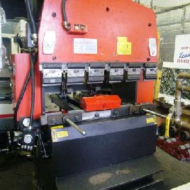 38,5 toneladas, Amada # RG35S, prensa de freno CNC, 4.1 'OA, NC9EXII, 1994