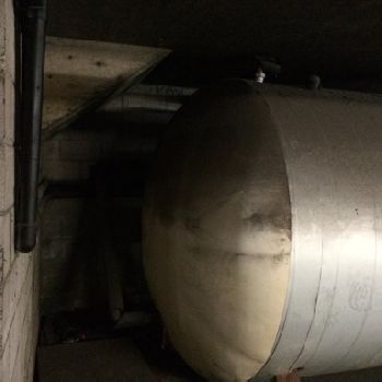 2400 gal.Roy Hansen, 126 psig, CS, 6â€™6" diameter x 10â€™ long, hot water surge tank, .347 shell thick, .325 head thick, 1983