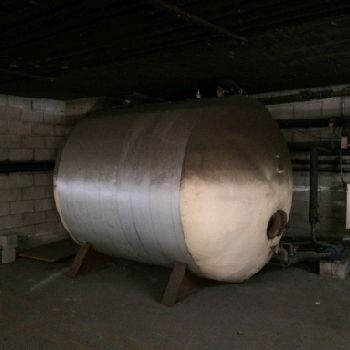 2400 gal.Roy Hansen, 126 psig, CS, 6â€™6" diameter x 10â€™ long, hot water surge tank, .347 shell thick, .325 head thick, 1983
