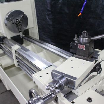 19.5" x 105LeBlond#SERVO-SHIFT, D1-6,1000 RPM,#4MT,in/mm,10HP,14.5 bed,12 3-Jaw