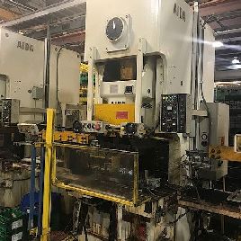 150 toneladas, Aida # NC1-150 (2), 7.87 "str, 15.74 SH, 3.93 adj., Mecánico, aire acondicionado y freno, '96