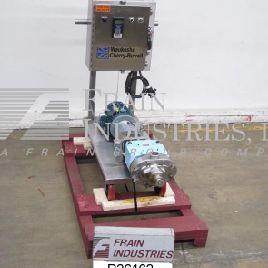 90 GPM a 200 psi, Waukesha # 60, bomba de desplazamiento positivo, piezas de contacto de acero inoxidable 316, en sentido horario o antihorario, 5 HP (4 disponibles)