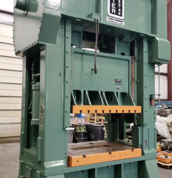 150 Ton,Minster#E2, 10" stroke, 33 SH, 60 x 48 bed, 0-80 SPM, 1983, (2) #sr5376