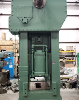 150 Ton,Minster#E2, 10" stroke, 33 SH, 60 x 48 bed, 0-80 SPM, 1983, (2) #sr5376