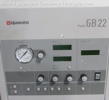 YamatoPulvis #GB22, glass drying chamber &amp; cyclone collector,Stainless Steel nozzle atomizer w/controls,220 V.,#50019