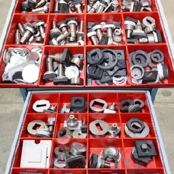 1/4" x 7.9 x 7.9Boschert#K30-120, notcher w/punch sta,lots of tlng,1991,#43217