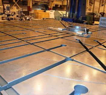 216.5" x 216.5Innocenti#CWD, CNC infeeding rotary table, #7544C