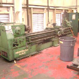 24 "/ 33.75 x 120 Torno de motor Mazak # HERCULESAjax, in / mm, mandril de 3 mordazas 15, cama endurecida y rectificada