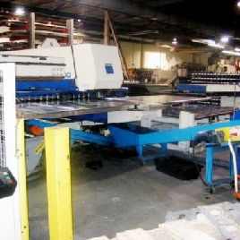 25 Ton,Trumpf#TC500R, 50" x 100,Bosch control,18 station,TrumaLift Sheetmaster LUL,2001