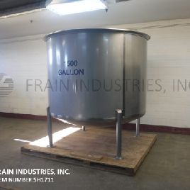 1500 gal. G &amp; F / Befco Mfg Co. #SST1500, 304 Stainless Steel tank, 84" diameter x 74 deep, lift up covers, dish bottom