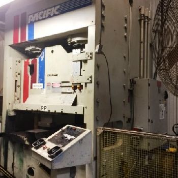 500 Ton,Pacific, gib guided, 12" stroke, 26.5 DL, 8 closed, 81 x 36 bed