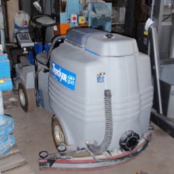 WindsorIndustries #TRACKER-A-S, floor scrubber, #31997