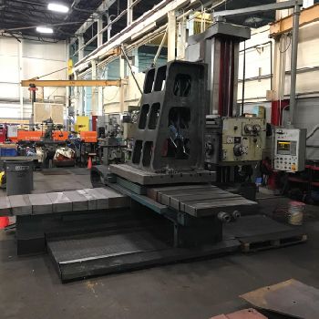 4.1"WMW#BMT-105-DRO, horiz,82.6 X,71 Y,63 Z,55 x 63 table,CAT50,1600 RPM,’98,#10396