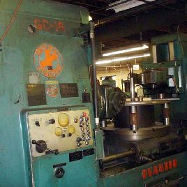 Pfauter # P1250, diamètre de plaque de cuisson 8,66 ", 49,2 bll, 22,8 vitesses, commutation automatique de la table de cuisson, différentiel, contrepointe