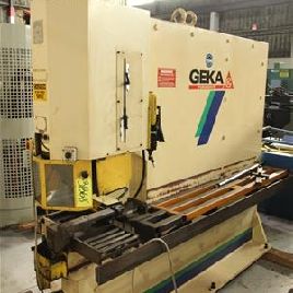 240 Ton,Geka#PUMA-220/S, 24" throat,4 max stroke,25 SPM,1-1/2 x 1-1/2 max diameter,1997,S31368