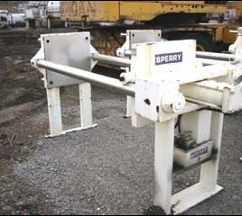 24 "Sperry, squelette de filtre-presse, type 47 48 49 vérin hydraulique à double effet avec pompe, 4 yeux, 64 jours, # 16702 (2 disponible)