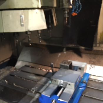 Daewoo #DMV-3016D, Fanuc Oi-M,32" X,16 Y,20 Z,CT40,8000 RPM,20 ATC,R/T,RJH,’04