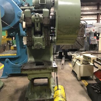 40 Ton,Rousselle#4G, dep throat punch press, 3" stroke, 12-1/2 SH, 26 x 16 bed, 24 throat, 3 HP, 105 SPM, #27980