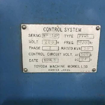 Toyoda#FV45, CNC VMC,21 ATC,32" X,18 Y,22 Z,40 x 20 T-slot table,CAT 40,Fanuc control,1986