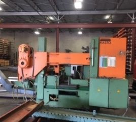 20 "x 20 Kasto # HBA520AU, poste doble, 2 cuchillas, 19.7 carrera, tornillo de banco, 7.5 HP, corte V / S, '90