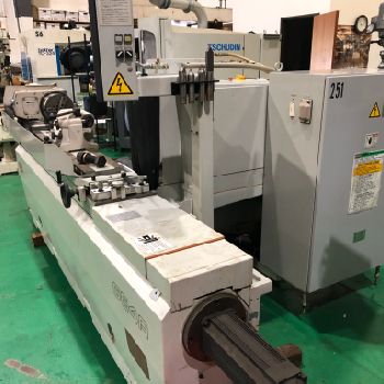 12.6" x 39.4Toyoda#GE4A-100, 11.3 diameter, 16 OD x 3 ID, #4MT, GC32 control, tailstock, 1995