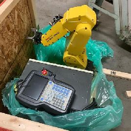 Fanuc, LR Mate 200iC, 6-Axis robot,R30iA control,5 kg payload,704mm H-reach,2007,#103865