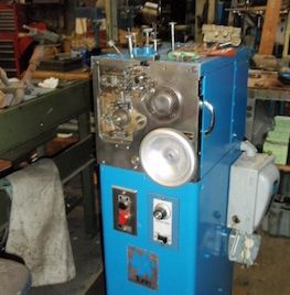 No.W100ATorrington, segment coiler,.003" -.015 wire diameter,20-400 springs per minute,300 FPM,feed rolls,single pitch,1975
