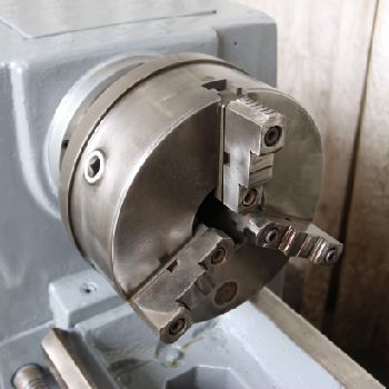 16" x 60Osama#SJ-17606, engine lathe,10-1/2 SOCS,3-jaw 10 chuck,7-1/2 HP,’83,#70914